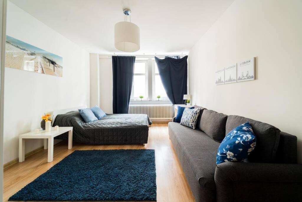 3 Rooms Big Apartment - 150 M Town Hall - Nice Design Wrocław Exterior foto